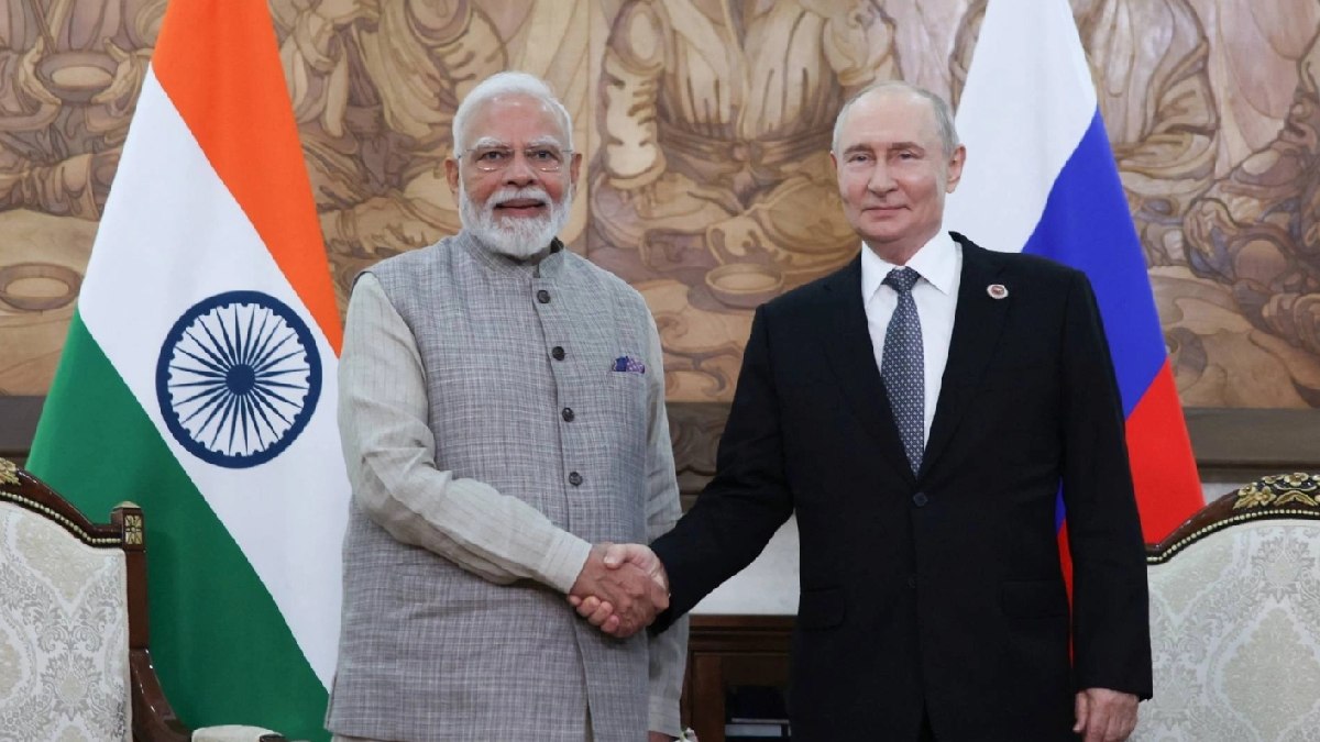 'अंतहीन युद्ध से युद्ध के अंत की ओर बढ़ना होगा', पुतिन से बोले पीएम मोदी